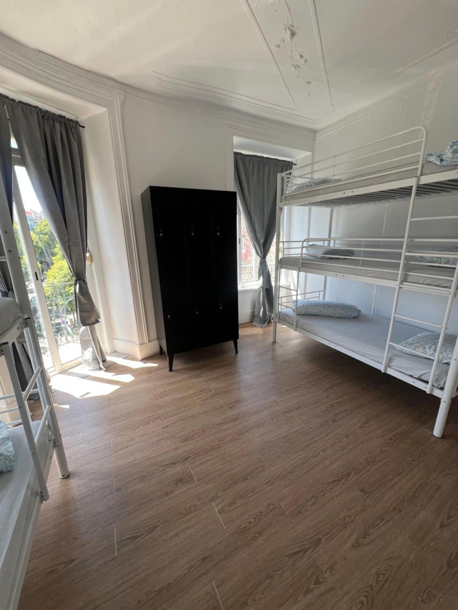 Bagetti Hostel Only For Girls Lissabon Exterior foto